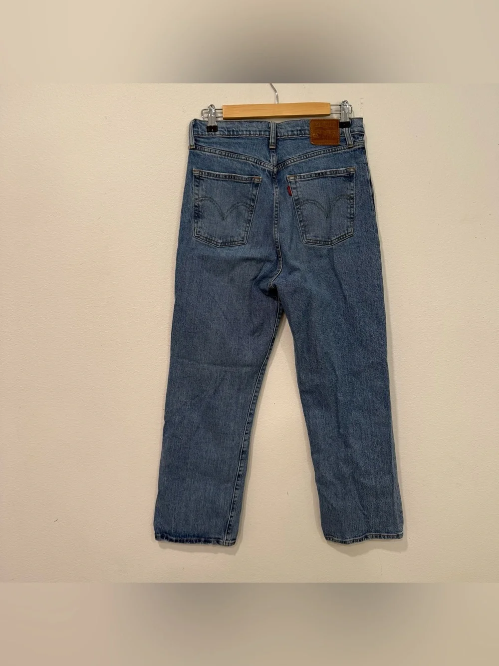 Levi’s Ribcage Straight Blue Ripped Jeans 30 - Picture 6 of 6